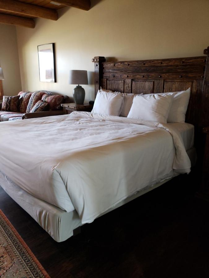 | Abiquiu Inn