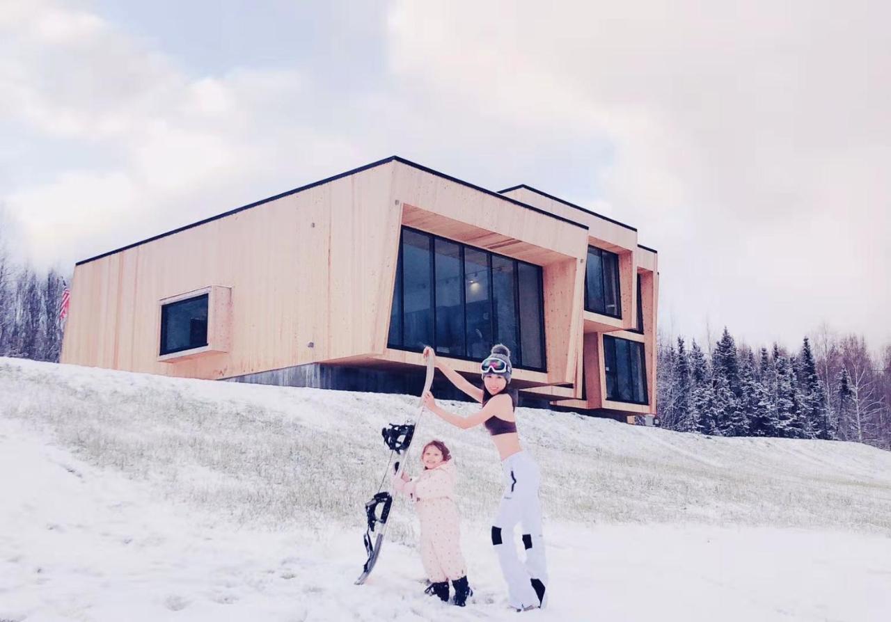  | Aurora Villa