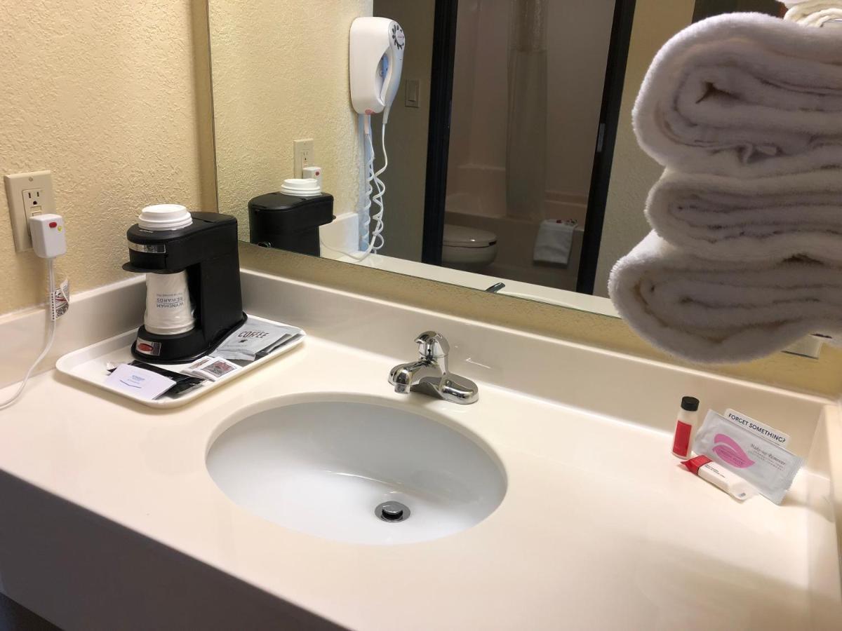 Triple Studio Suite - Non-Smoking at Days Inn by Wyndham Iron Mountain