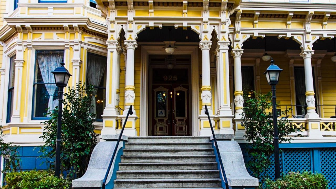 | HI Sacramento Hostel