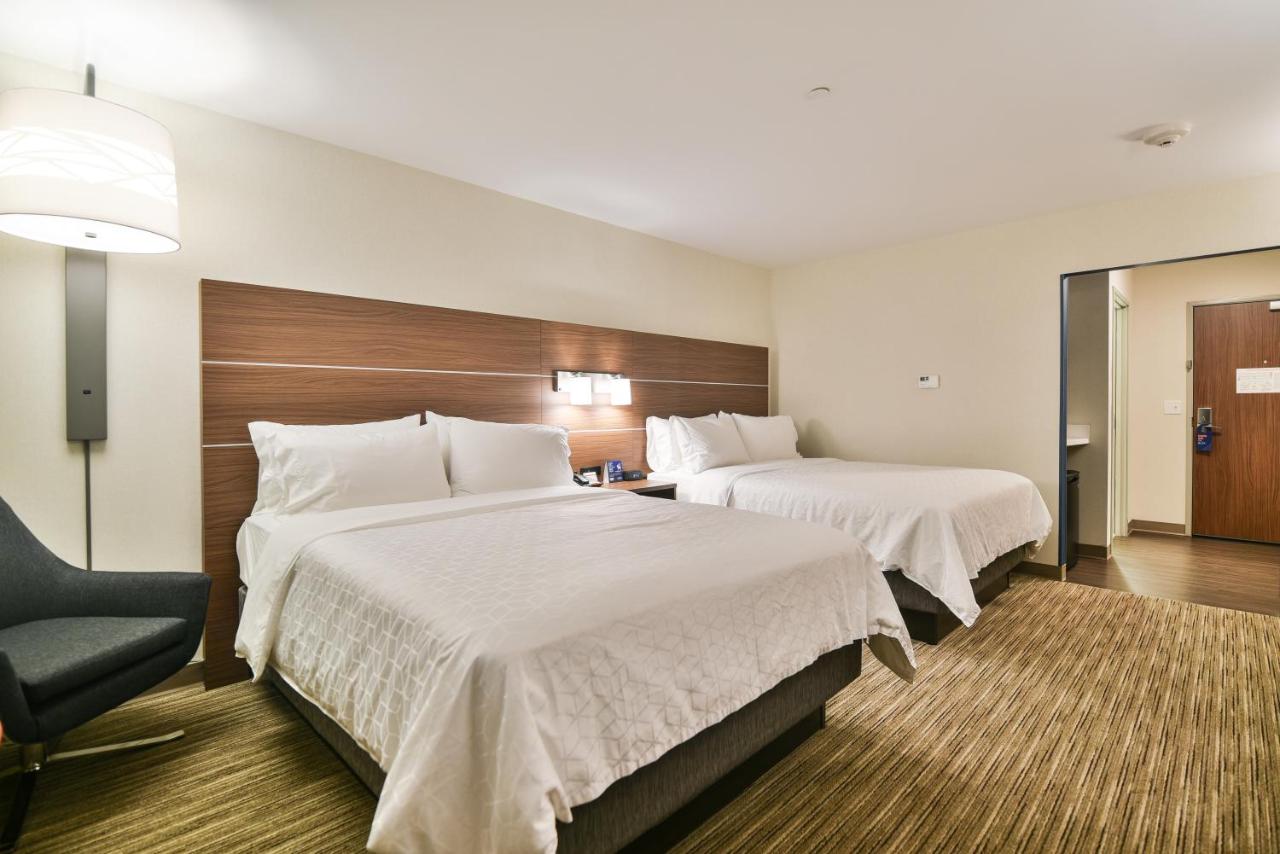 Room with Two Beds - Hearing Accessible - Non-Smoking at Holiday Inn Express and Suites-Lehi - Thanksgiving Point by IHG