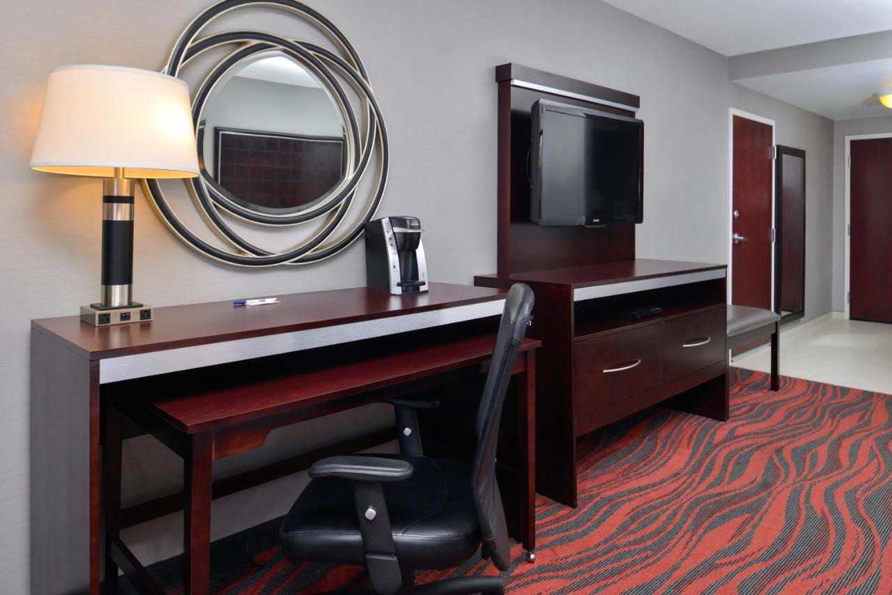 | Holiday Inn Express Canandaigua, an IHG Hotel