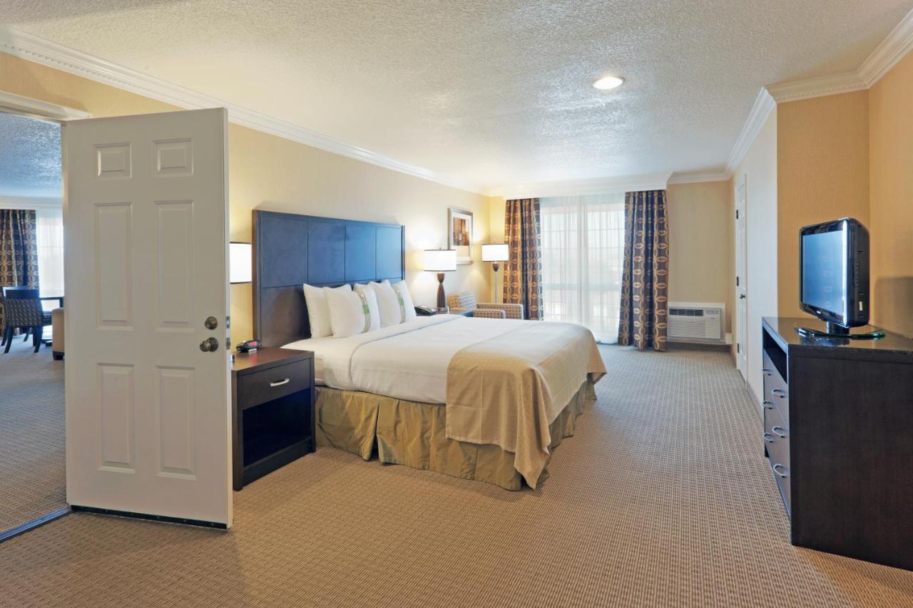  | Holiday Inn Hotel & Suites San Mateo-San Francisco SFO, an IHG Hotel