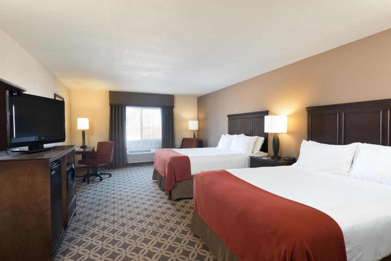 Queen Room with Two Queen Beds - Disability Access/Non-Smoking at Holiday Inn Express Show Low by IHG