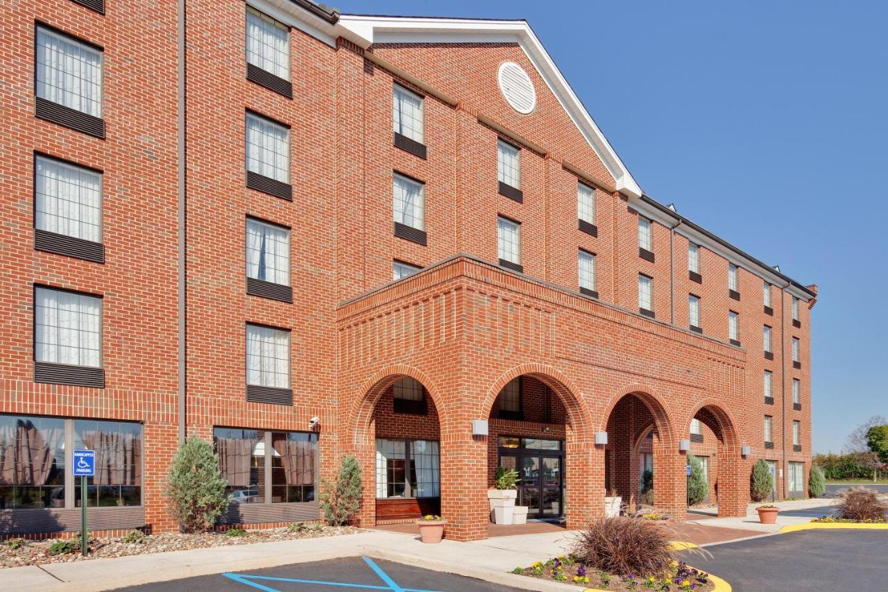  | Holiday Inn Express Harrisburg East, an IHG Hotel