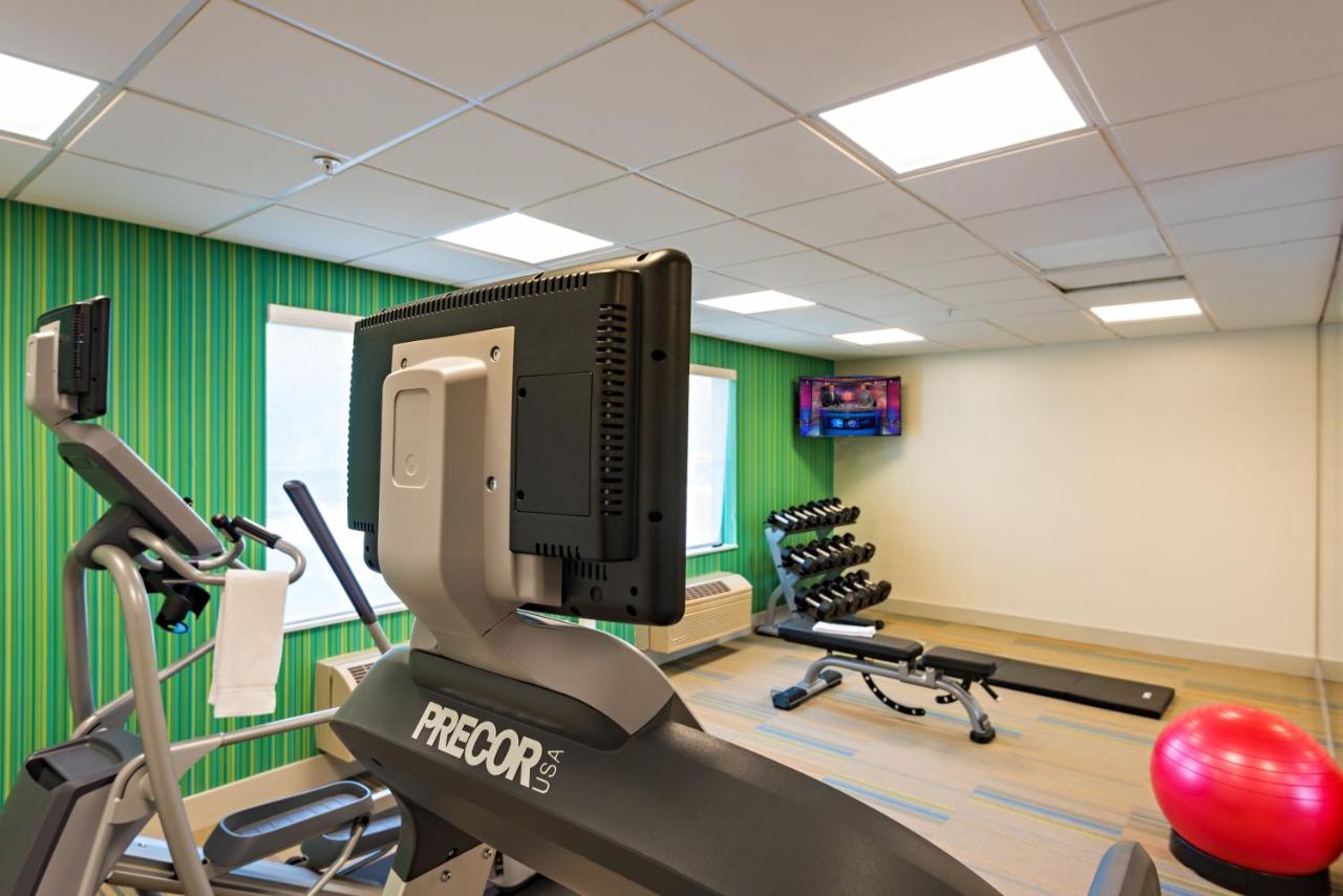  | Holiday Inn Express Peoria North - Glendale, an IHG Hotel