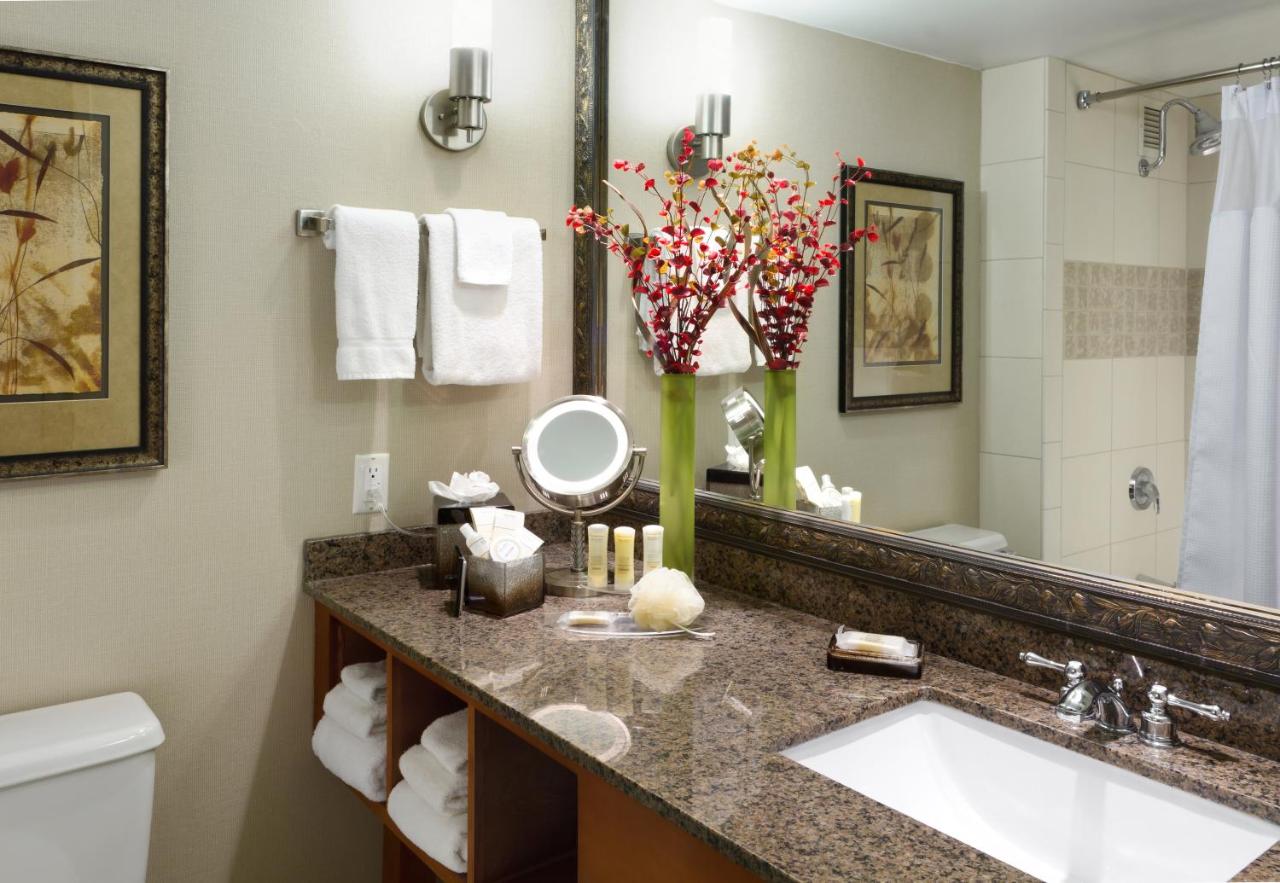 Double Room with Two Double Beds - Non-Smoking at Crowne Plaza Minneapolis West, an IHG Hotel