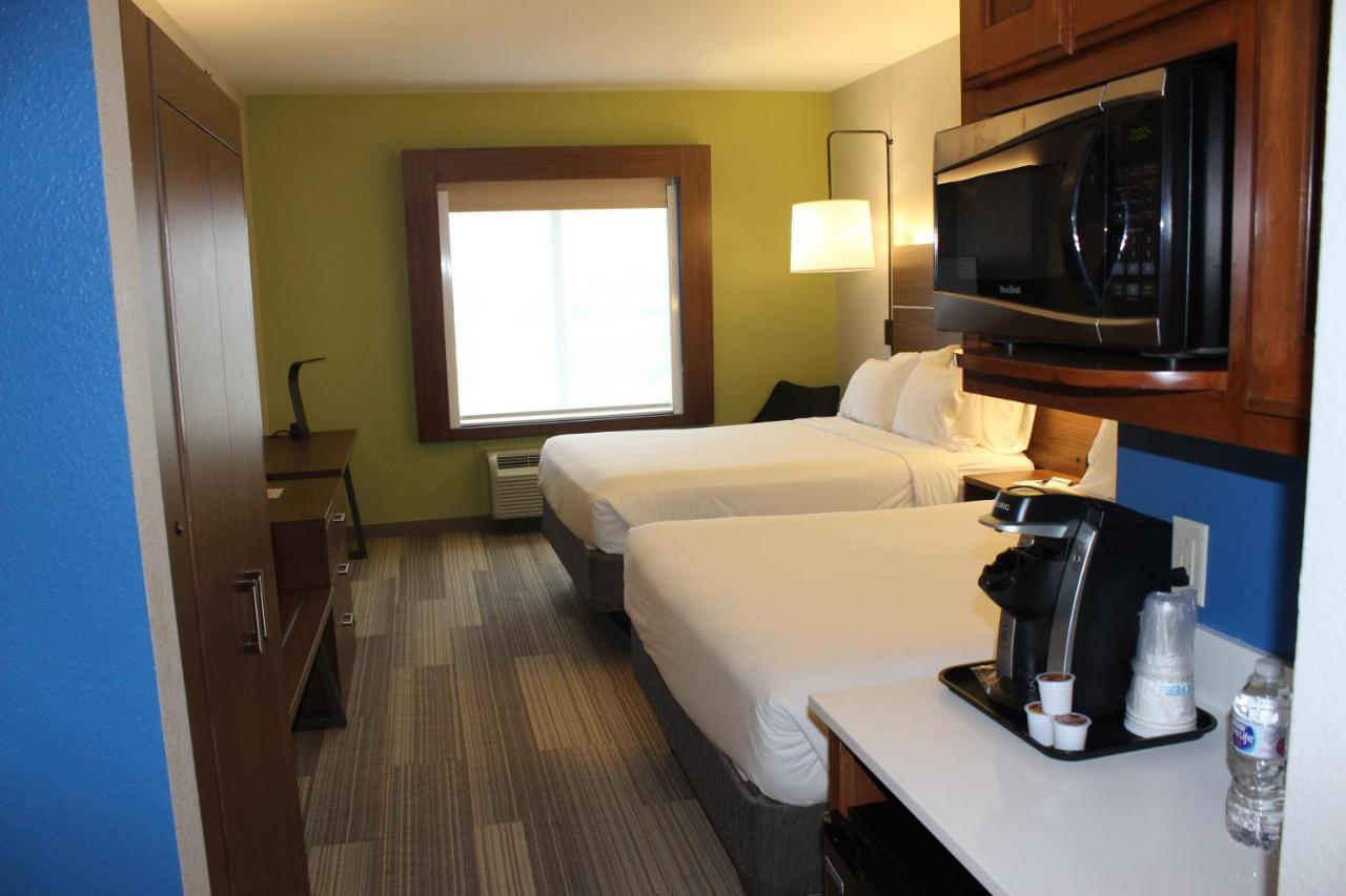 Queen Room with Two Queen Beds - Non-Smoking at Holiday Inn Express & Suites Mansfield by IHG