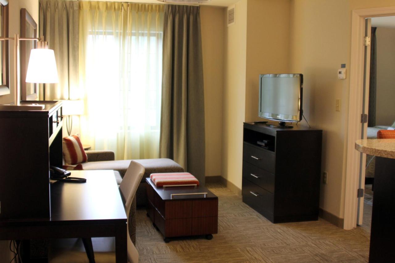 | Staybridge Suites Syracuse Liverpool, an IHG Hotel