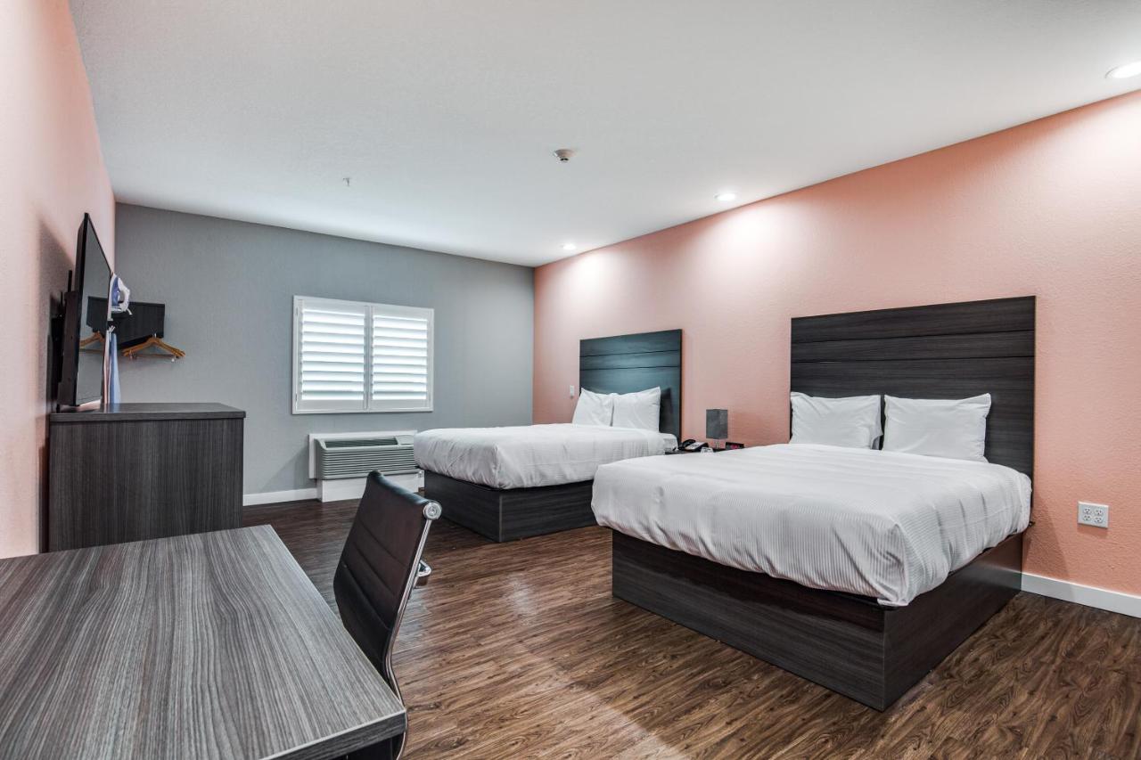 | Scottish Inns & Suites Houston, TX