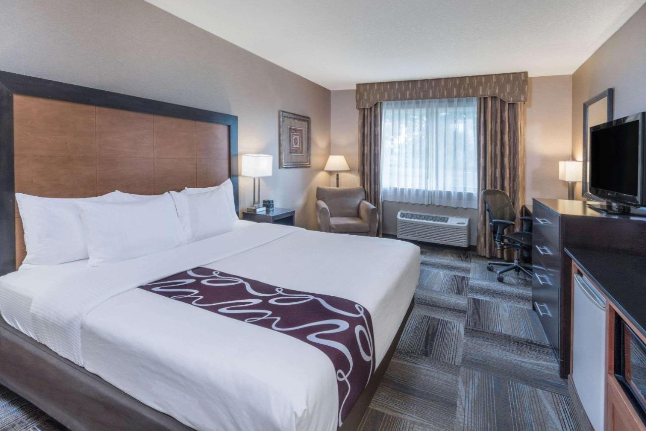 Deluxe King Room - Mobility Access/Non-Smoking at La Quinta Inn & Suites by Wyndham Idaho Falls/Ammon