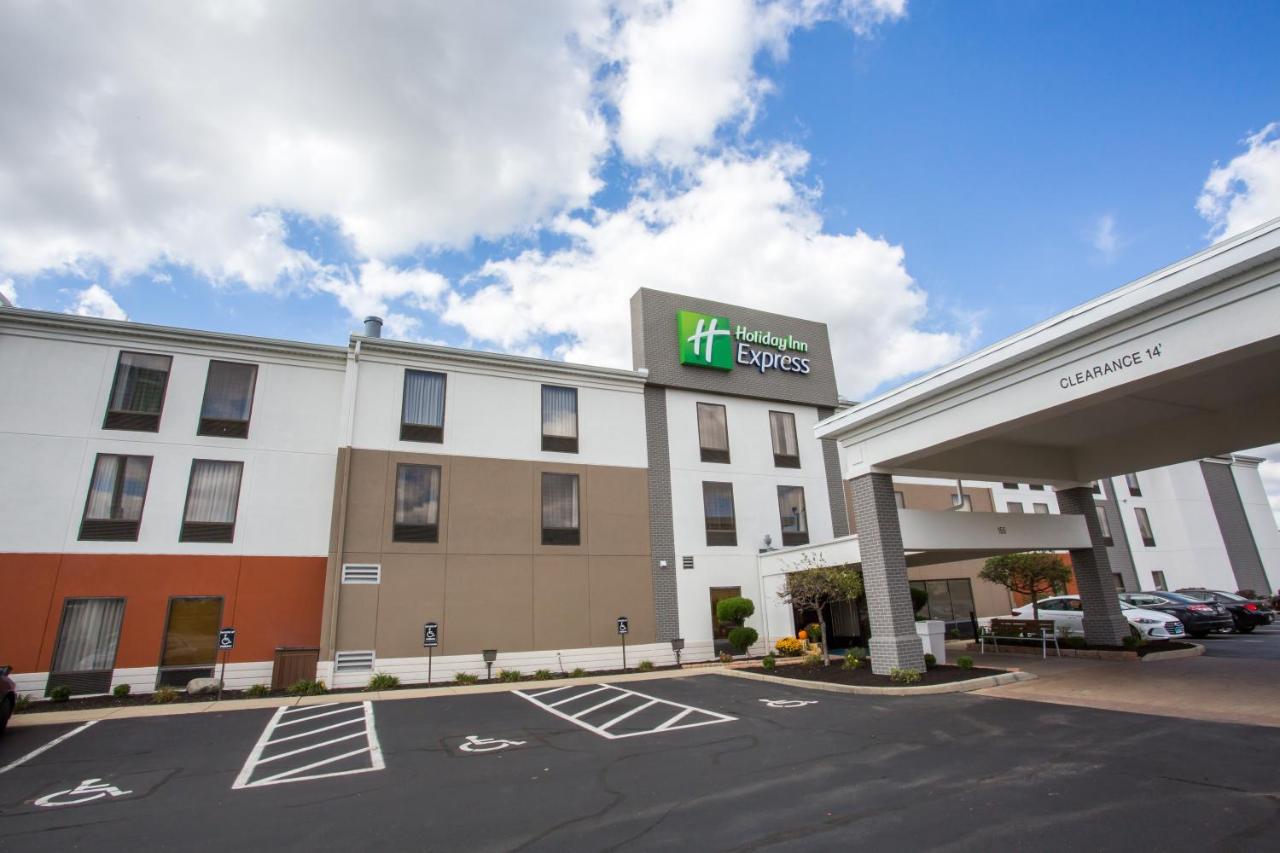 | Holiday Inn Express Wilmington, an IHG Hotel