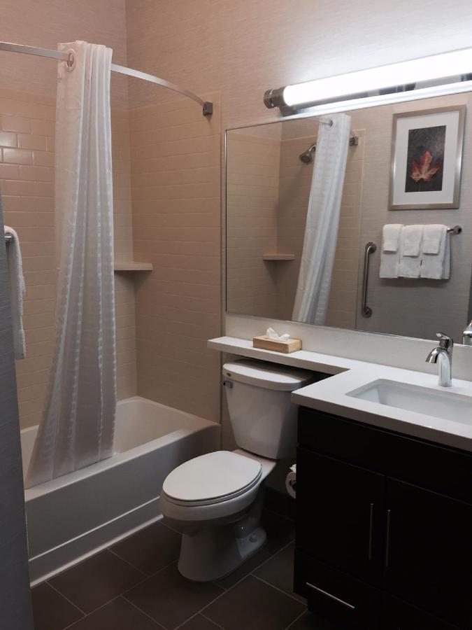 King Studio at Candlewood Suites Youngstown W I-80 Niles Area by IHG