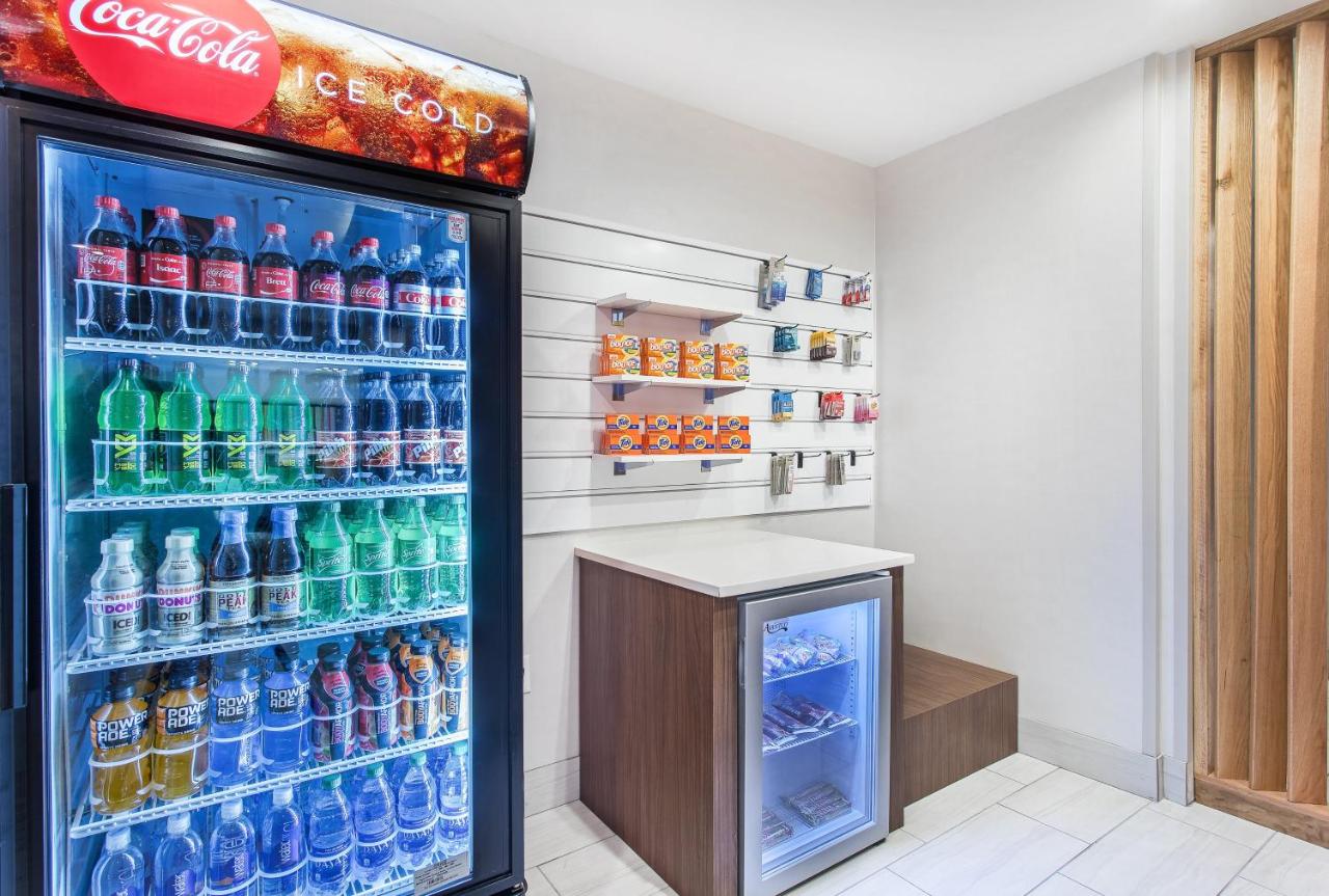 | Holiday Inn Express Williamsburg, an IHG Hotel