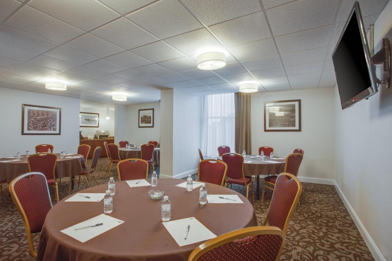  | Holiday Inn Express Washington DC East- Andrews AFB, an IHG Hotel