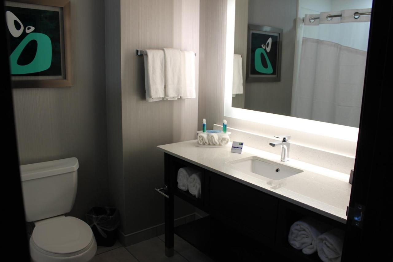 | Holiday Inn Express & Suites Shawnee-Kansas City West, an IHG Hotel