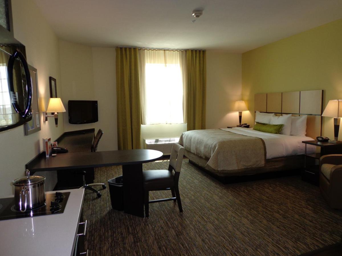 King Studio at Candlewood Suites Odessa by IHG