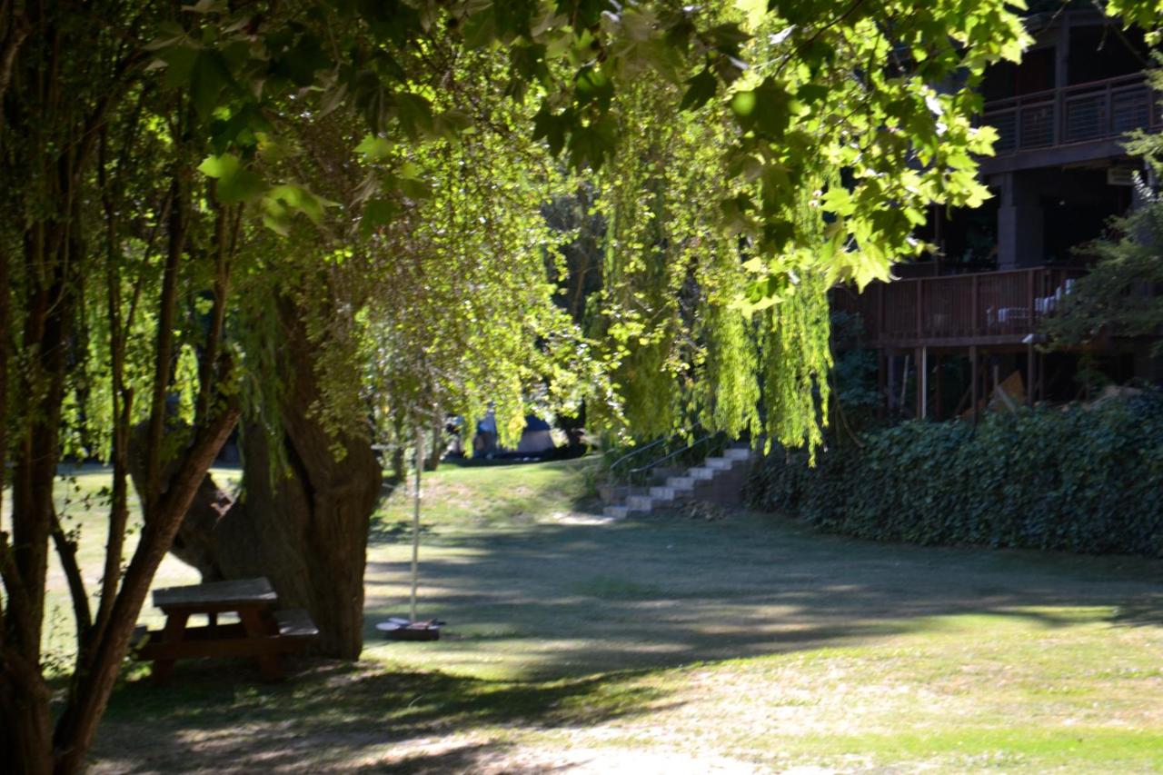 | Guerneville Lodge