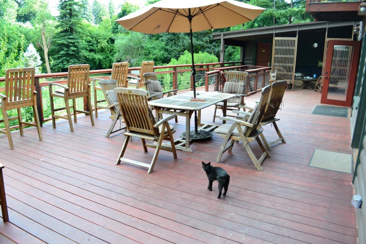 | Guerneville Lodge