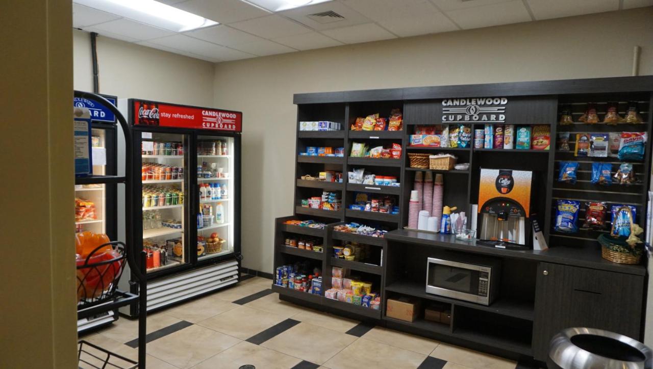 | Candlewood Suites-West Springfield, an IHG Hotel