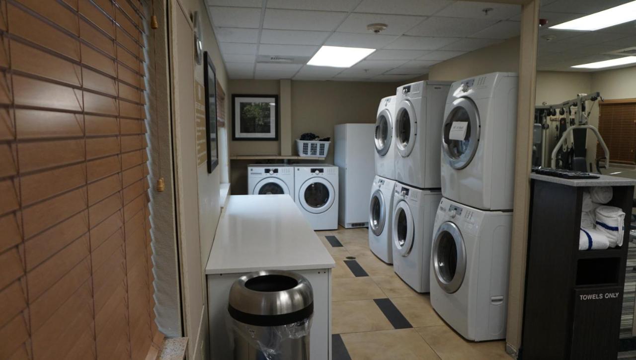 | Candlewood Suites-West Springfield, an IHG Hotel