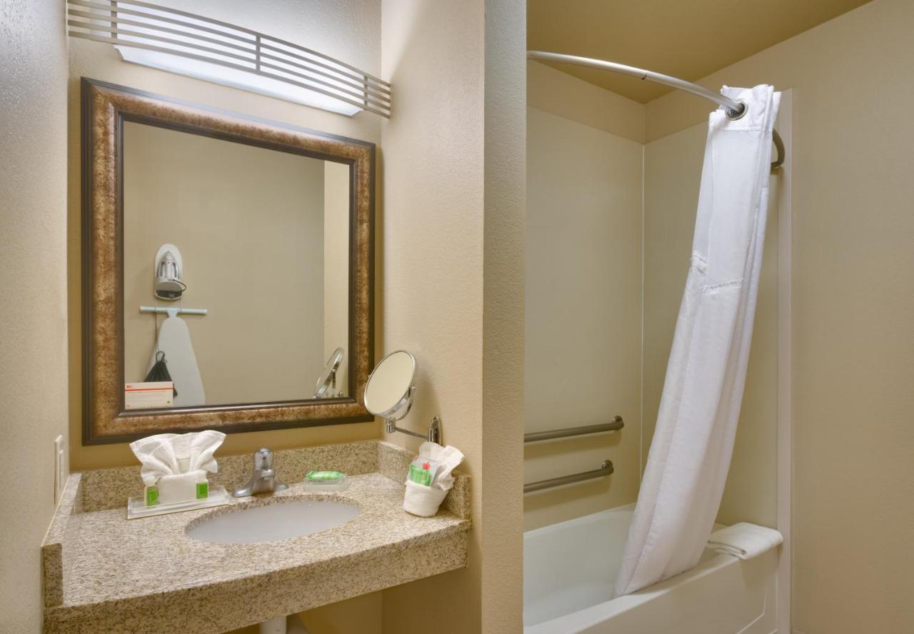 Suite - Mobility Access Tran Shower /Non-Smoking at Holiday Inn Hotel & Suites Salt Lake City-Airport West by IHG
