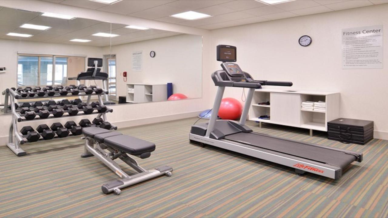  | Holiday Inn Express & Suites - Parkersburg East, an IHG Hotel
