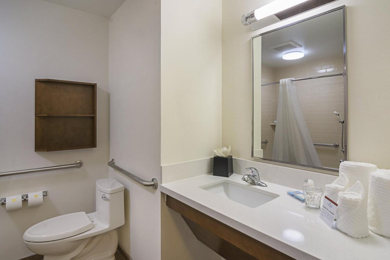 | Candlewood Suites Pensacola - University Area, an IHG Hotel