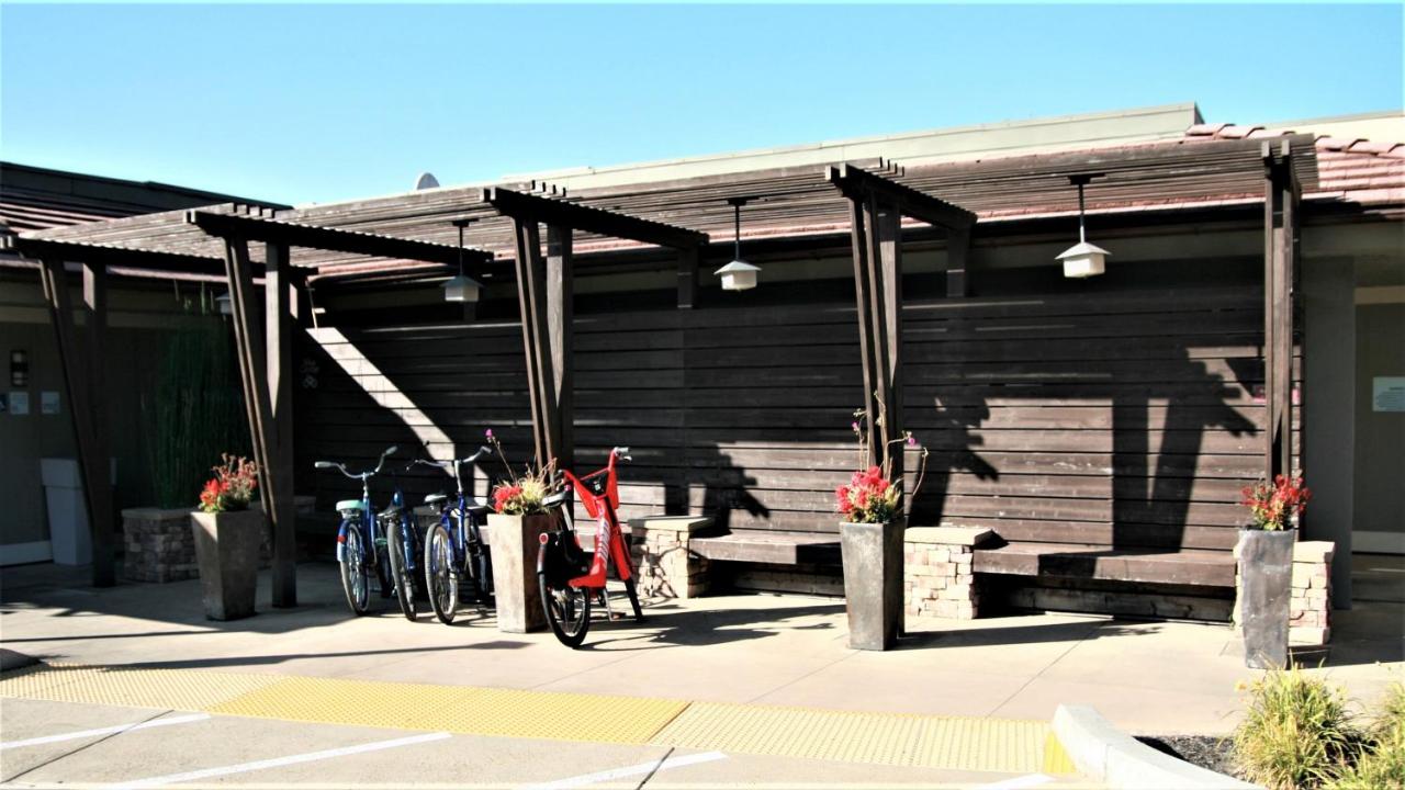 | Holiday Inn Express Mill Valley - Sausalito Area, an IHG Hotel