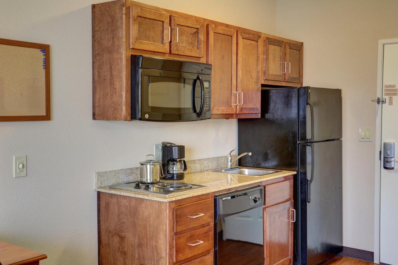 | Candlewood Suites Texarkana, an IHG Hotel