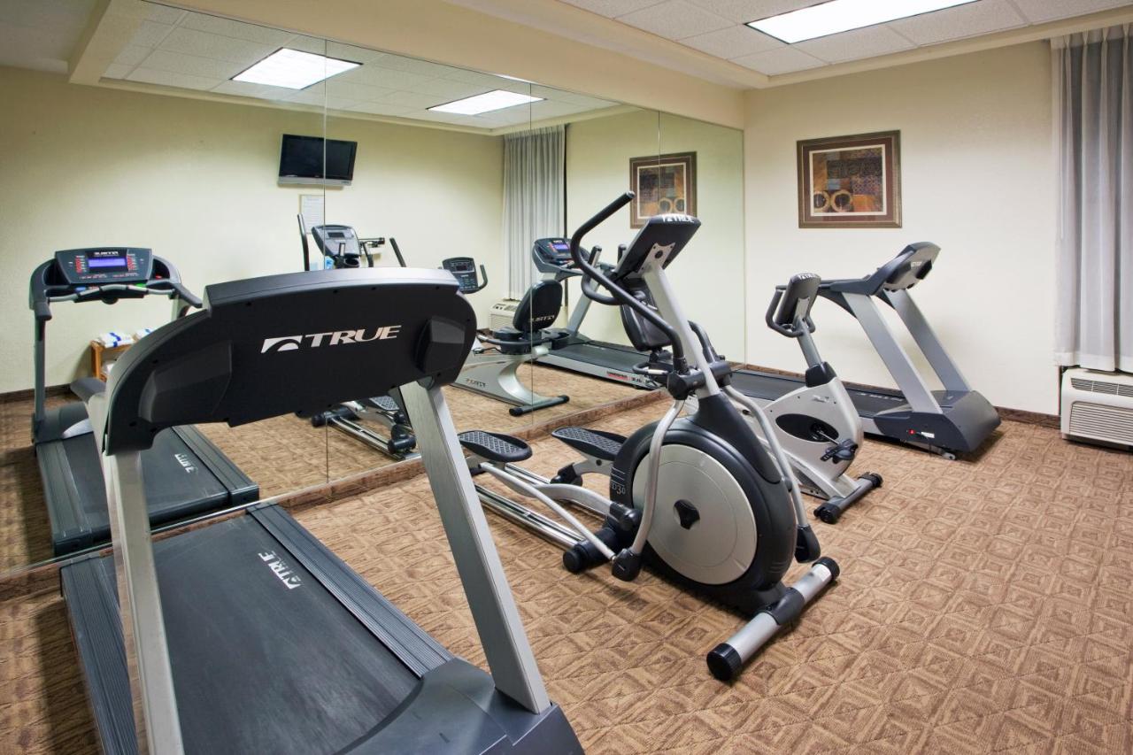  | Holiday Inn Express Washington DC East- Andrews AFB, an IHG Hotel