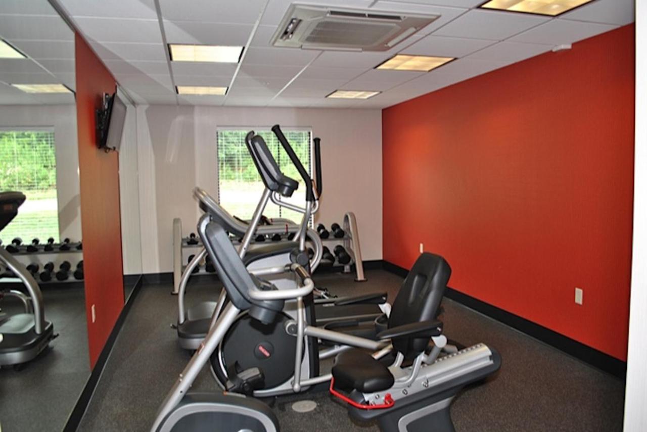 | Holiday Inn Express Salem, an IHG Hotel