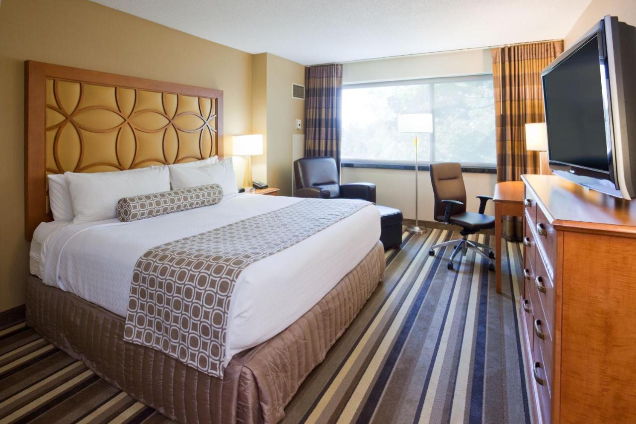 King Room - Non-Smoking at Crowne Plaza Minneapolis West, an IHG Hotel