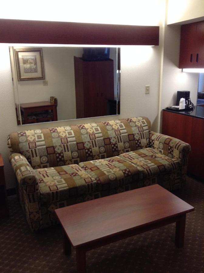 Queen Suite with Sofa Bed - Disability Access at Microtel Inn & Suites by Wyndham Indianapolis Airport