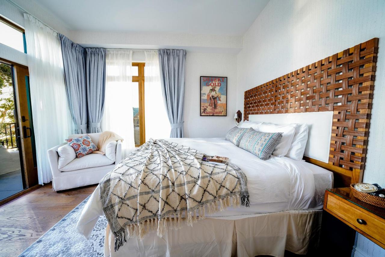ADA King Suite with Balcony at Zane Grey Pueblo Hotel