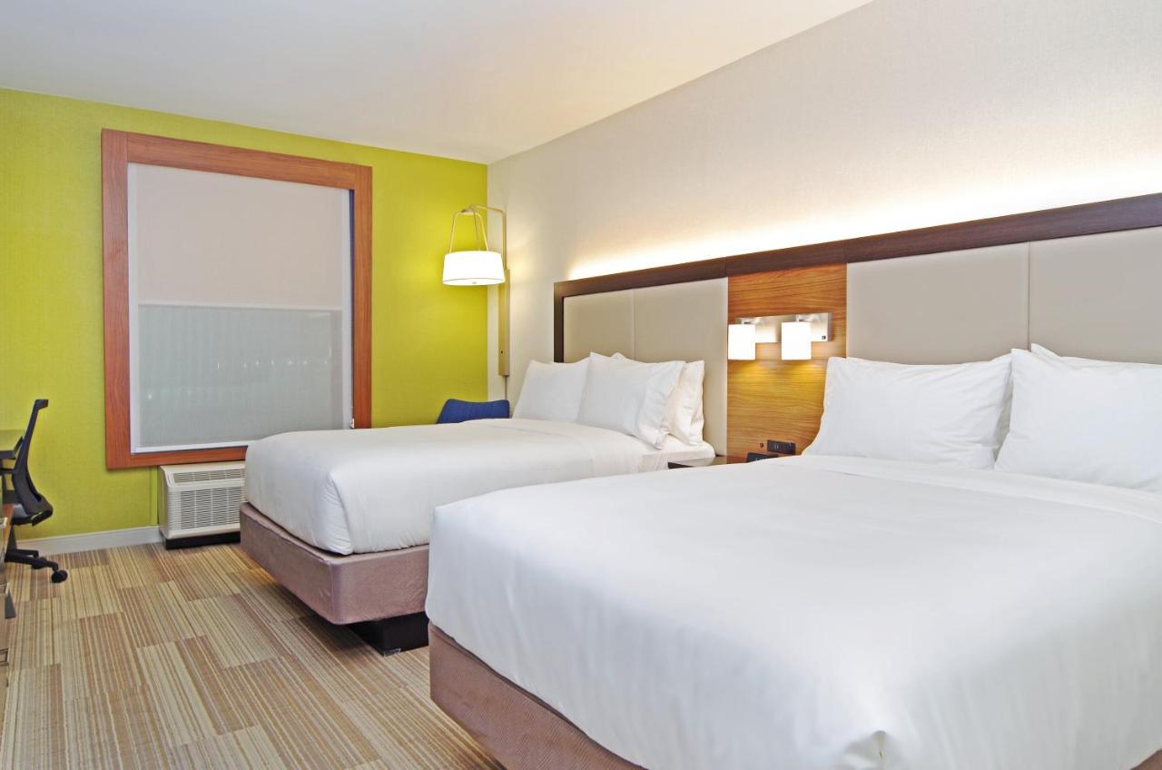 Queen Room with Two Queen Beds - Non-Smoking at Holiday Inn Express Hotel & Suites Phoenix North Scottsdale by IHG