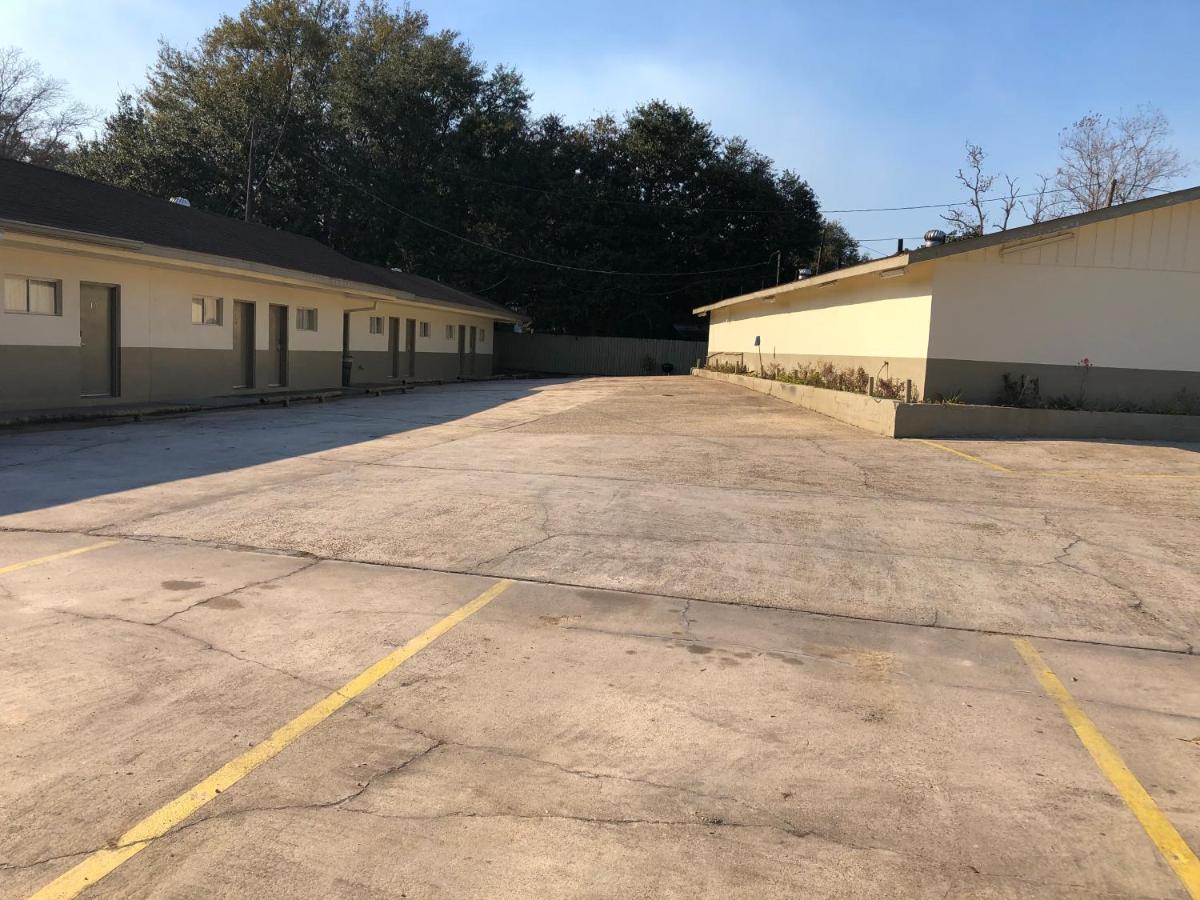 | Magnolia Motel Donaldsonville