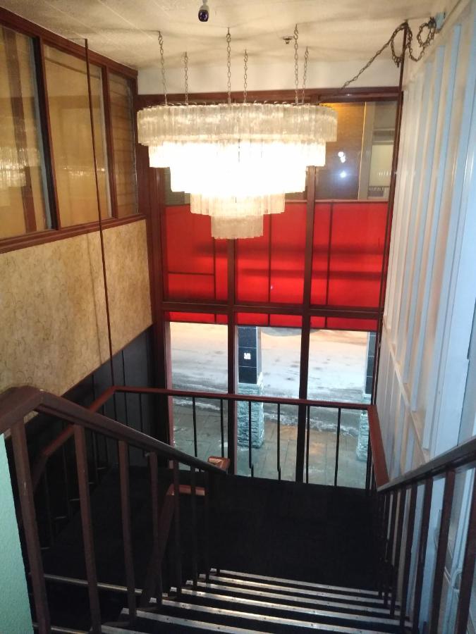 | Econo Inn