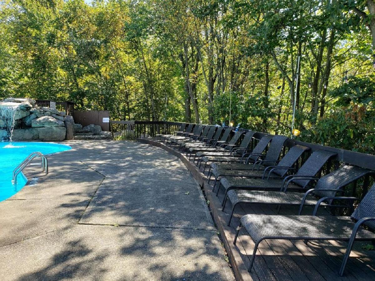 | Chateau Resort & Conference Center