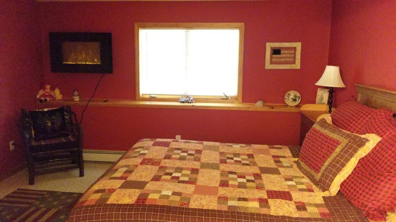 | Cold Moon Farm B&B