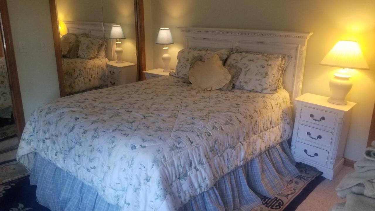 | Cold Moon Farm B&B
