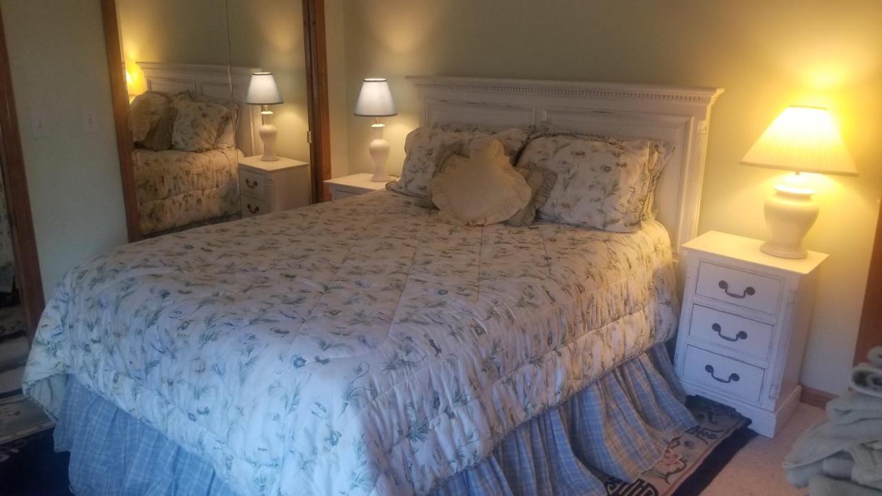 | Cold Moon Farm B&B