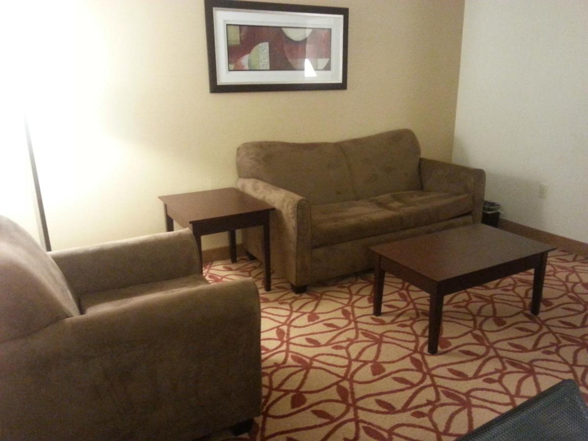 King Room - Non-Smoking (Larger Room) at Best Western Park Hotel
