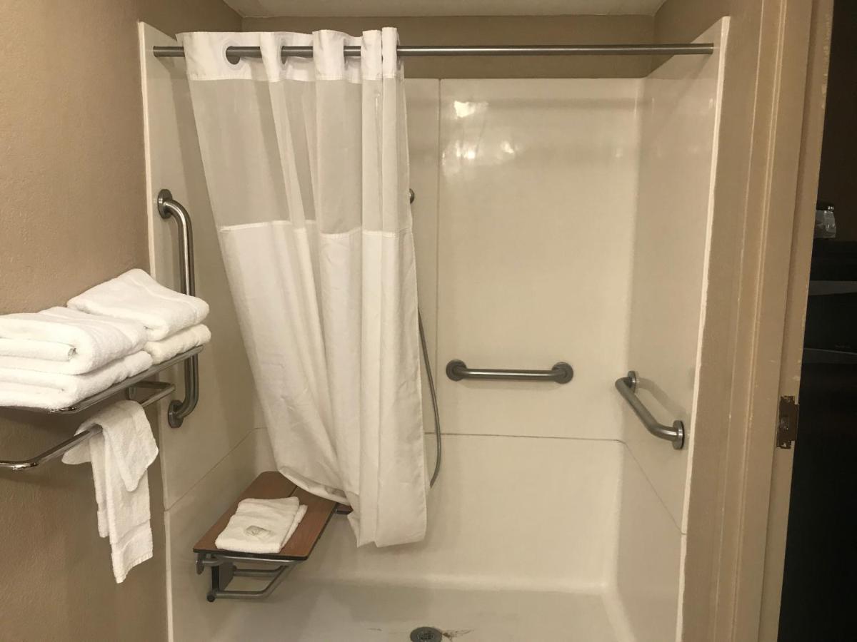 Double Room with Two Double Beds - Accessible/Non-Smoking at Quality Inn Clinton - Laurens I-26