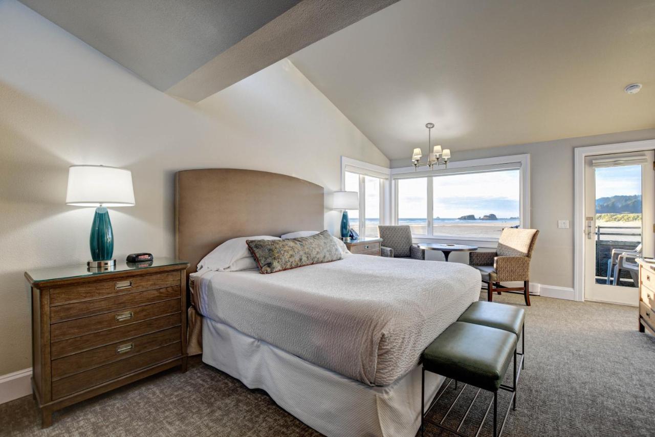 Flagship - Ocean Front King Studio at The Waves