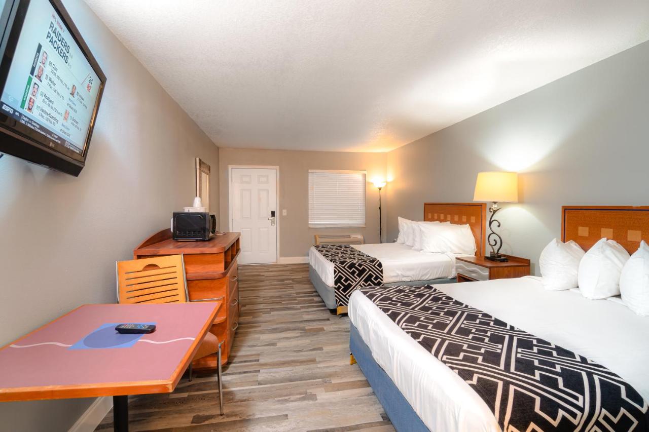 | Sunshine Inn