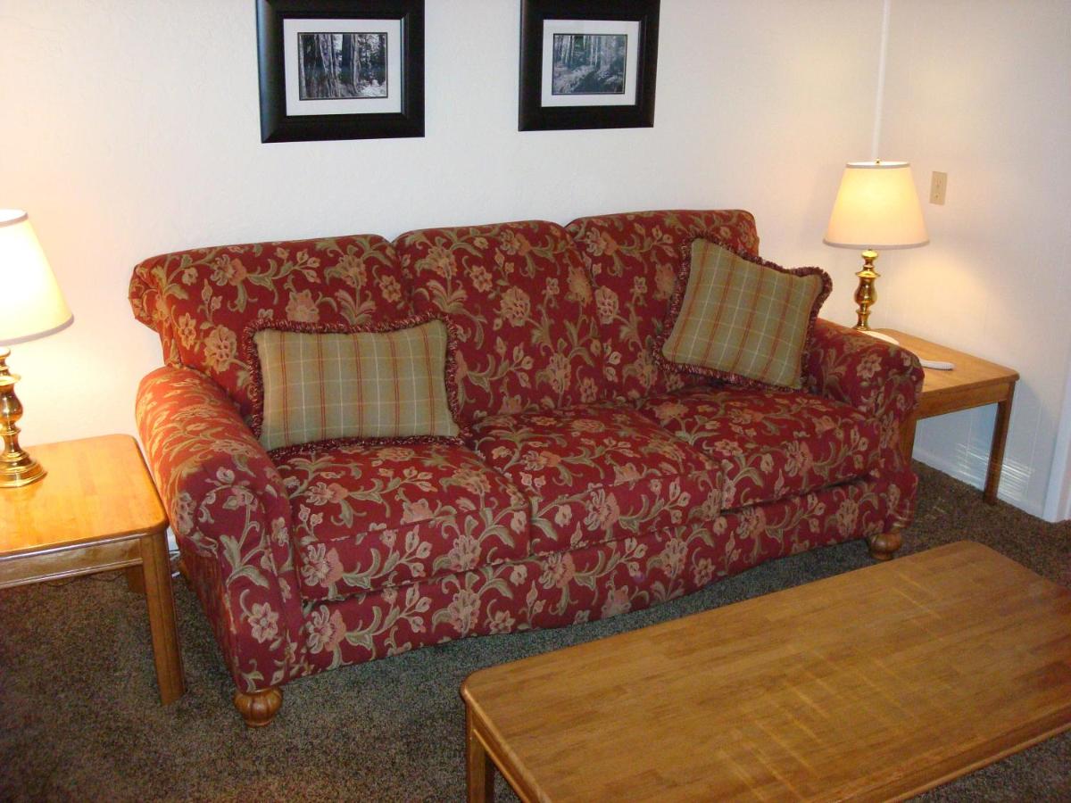 | Redwood Suites