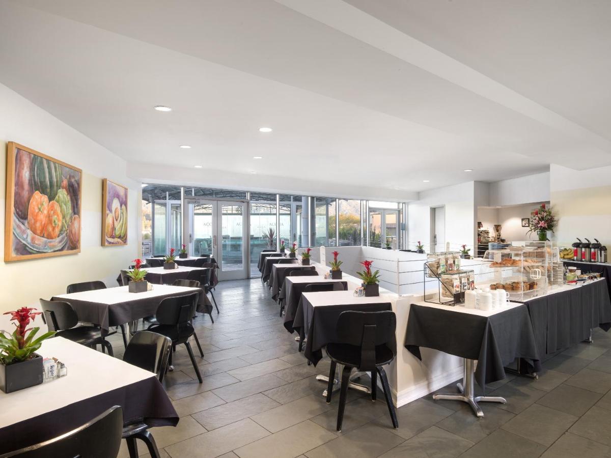 | Acqua Hotel