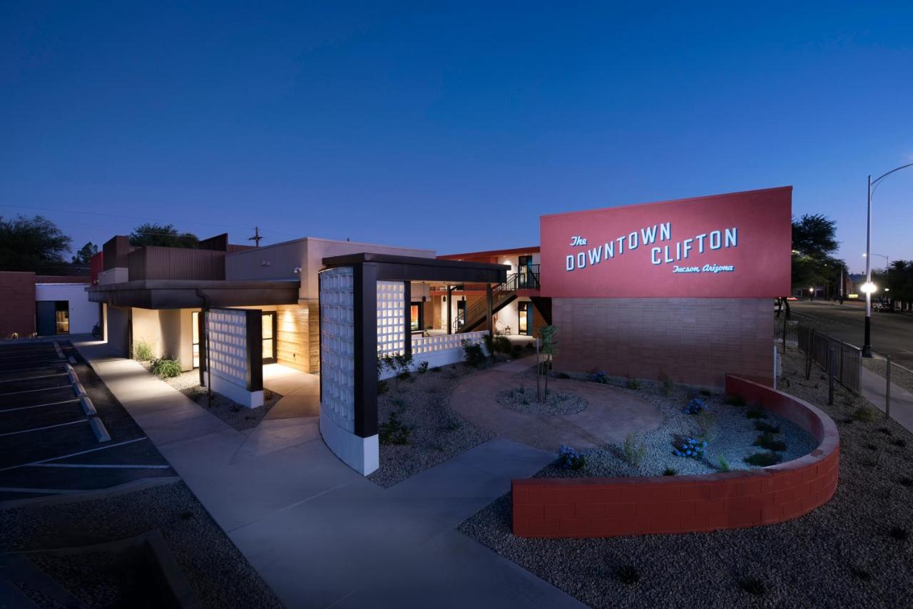  | The Downtown Clifton Hotel