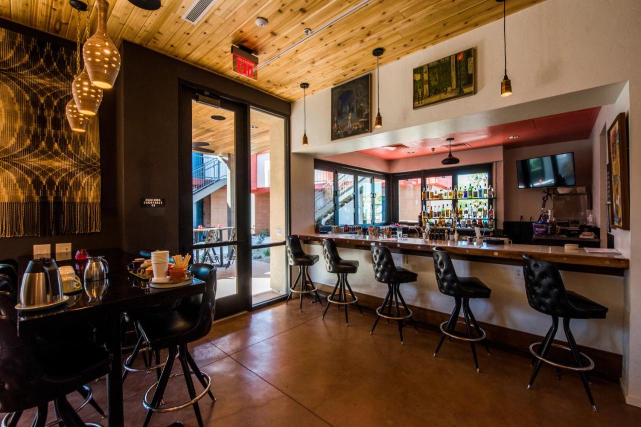  | The Downtown Clifton Hotel